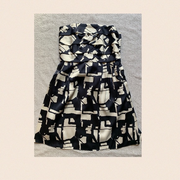 Strapless dress - Navy and Cream - Size Small - Worn Once - Picture 1 of 10